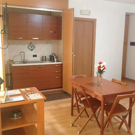House Eden Apartment