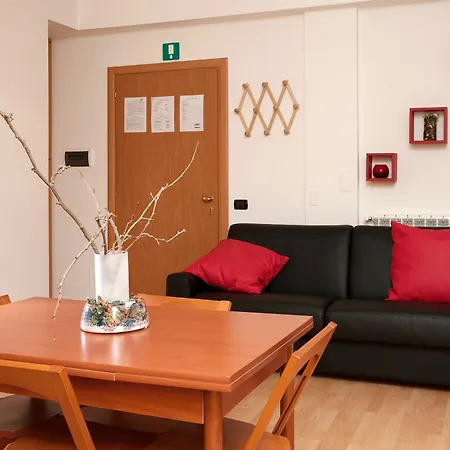 House Eden Rome