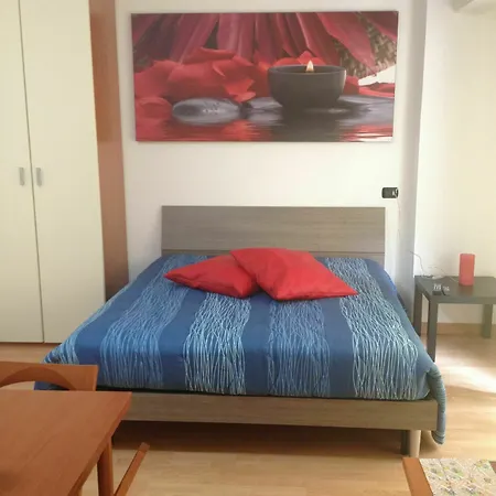 Apartment House Eden Rome